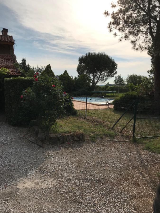 Gite De Fontjalabert En Campagne Tout Confort Lisle-sur-Tarn Exterior foto